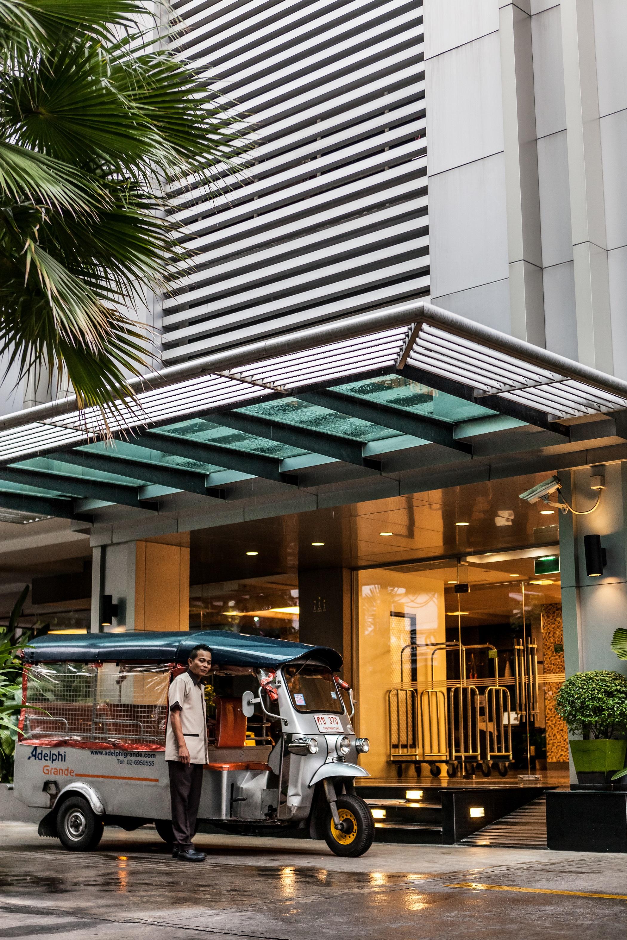 Adelphi Grande Sukhumvit Hotel Bangkok Eksteriør billede